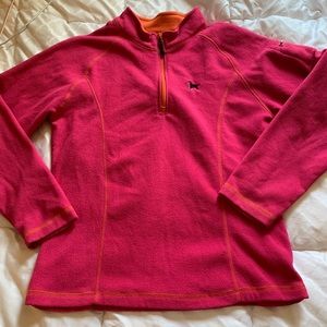 The Black Dog Quarter Zip Fleece